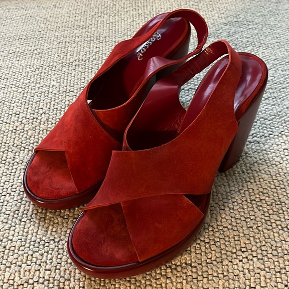 Rocco P Oleo Persia Red Suede Heels - Picture 1 of 7